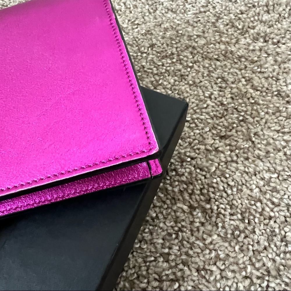 Saint Laurent Classic Monogram Leather Wallet On Chain W/ Tassel Metallic Pink - Picture 11 of 16